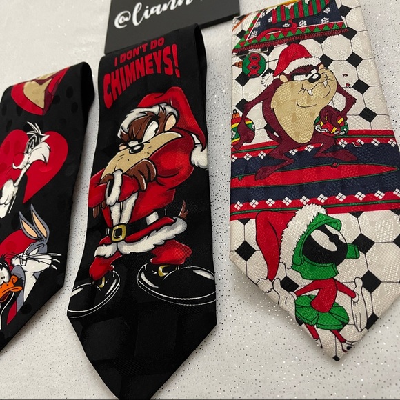Looney Tunes Mania Set of 3 Looney Tunes Silk Ties - Picture 3 of 8